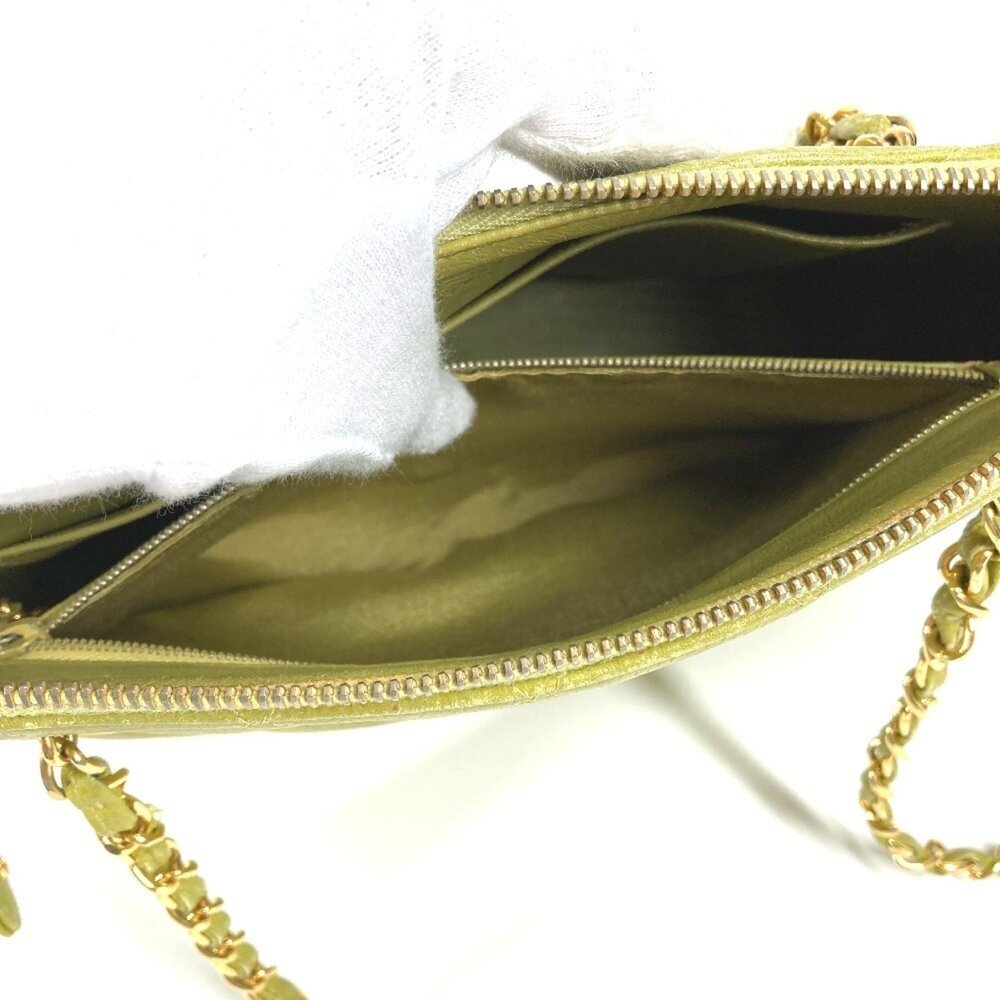 CHANEL Green Caviar Leather Shoulder Bag - Picture 15 of 16